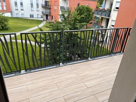 appartement t3 montrabe avec terrasse 2 parkings et cuisine équipée