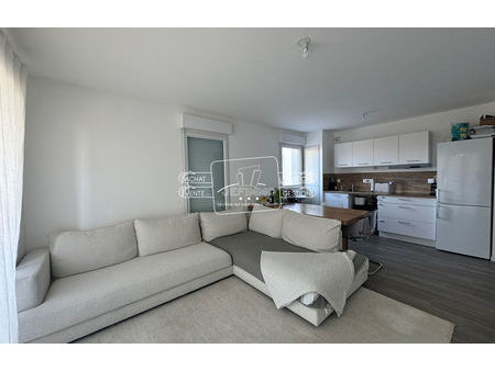location appartement 3 pièces 62 m² saint-julien-de-concelles (44450)