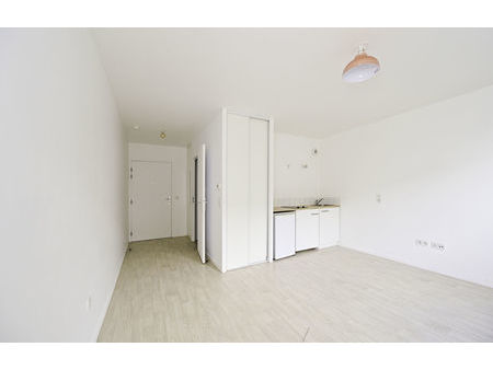 vente appartement 1 pièce 25 m² corbeil-essonnes (91100)