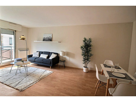 puteaux république - appartement 2 pieces meuble - 1 350€ cc