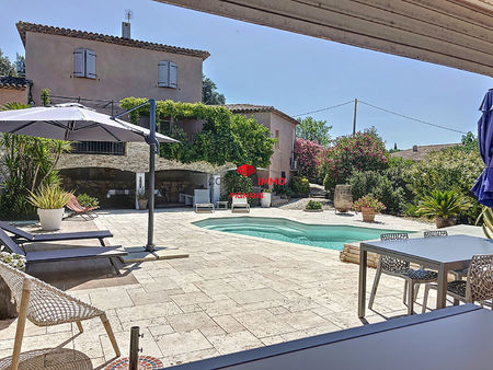 avec vue dominante  superbe villa de 130 m² avec piscine et poolhouse sur 1700 m²