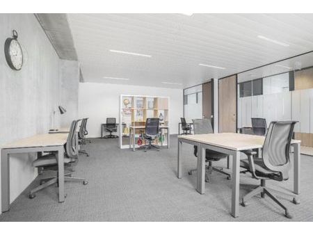 bureaux pour plus de six personnes