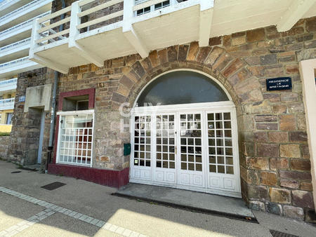 vente bureaux et commerces à saint-quay-portrieux (22410) : à vendre / 68m² saint-quay-por