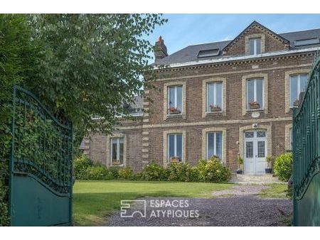 maison de maître en bord de seine avec 3 gîtes