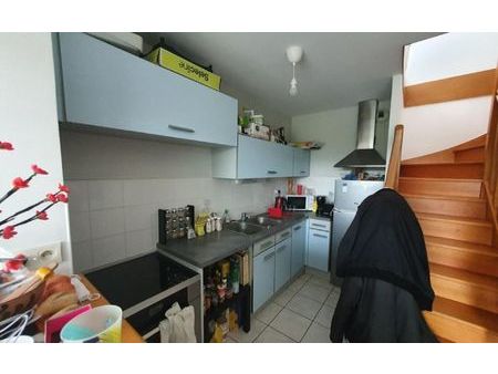 location appartement  m² t-4 à tours  1 078 €