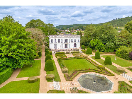 château « folie xviiième » au bord de l'eure