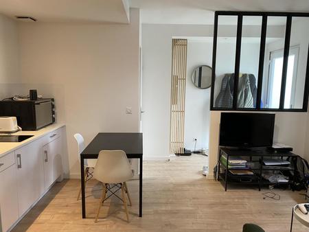 location - appartement - 2 pièces + cuisine - 30 m² -