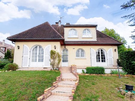 maison de 140 m² à saint-germain-les-arpajon