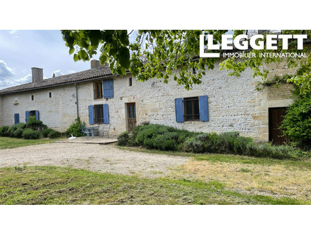 maison 6 pièces - 210m² - blanzay