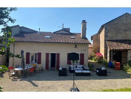 vente maison 5 pièces 127 m² tercé (86800)