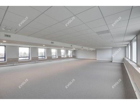 bureaux 520 m²