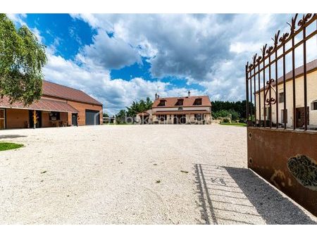 vente ferme 19 pièces 460 m²