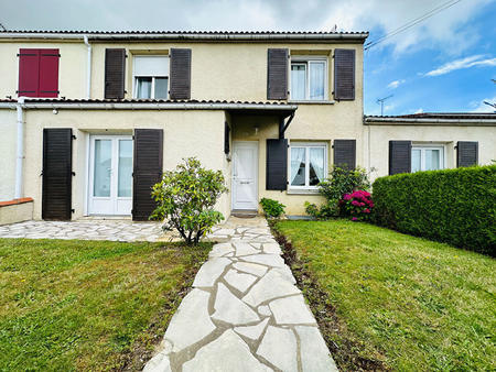 vente maison à dompierre-sur-yon (85170) : à vendre / 132m² dompierre-sur-yon