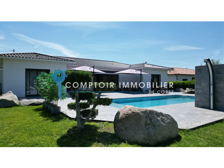 ghisonaccia ensemble immobilier de 209 m2