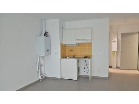 appartement 1 pièce - 29m² - nimes