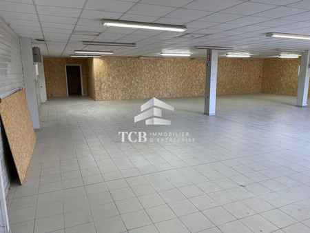 location d'entrepôt de 252 m² à candé - 49440