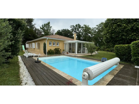 maison avec piscine et terrasse fargues-saint-hilaire (33)