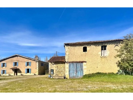 vente maison 7 pièces 200 m² castéra-verduzan (32410)