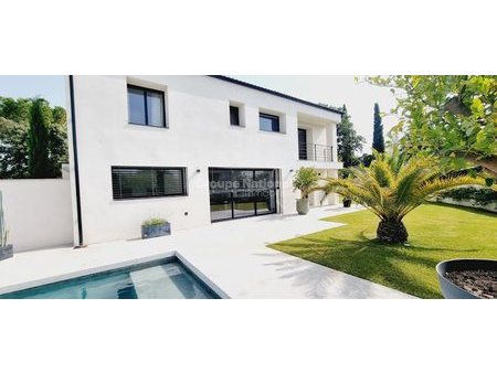 vente villa 7 pièces 205 m²