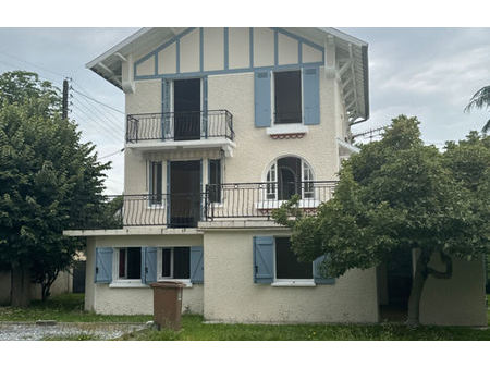 vente maison 7 pièces 200 m² billère (64140)