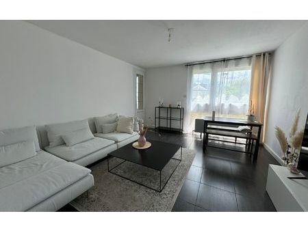 location appartement  m² t-3 à saint-jean-de-la-ruelle  620 €