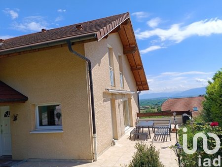 vente maison traditionnelle 6 pièces de 138 m² à collonges (01550)