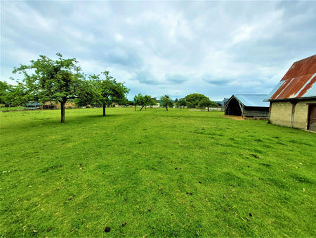 terrain - 1 328m²