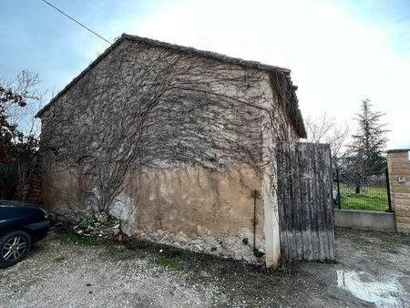 grange à restaurer sur parcelle de 306 m2