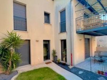 maison 5 pièces 93 m²