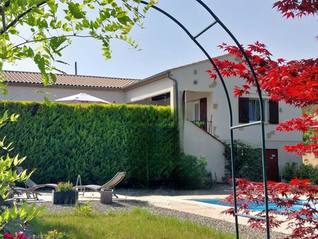 villa 7 pièces 156 m²