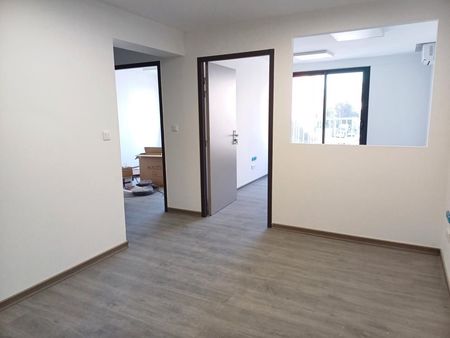 bureaux 95 m²