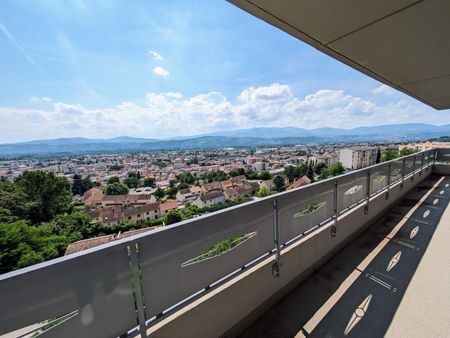 appartement 4 pièces 84 m²