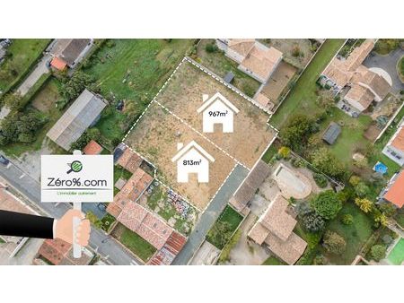 terrain 813 m² montroy