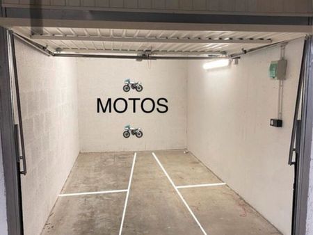 garage motos rue glasgow centre ville