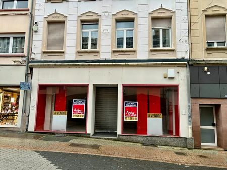 local commercial 99 m²