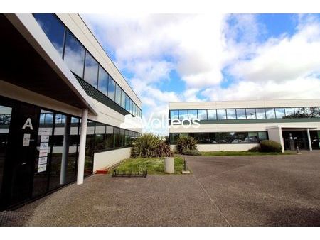 bureaux 187 m²