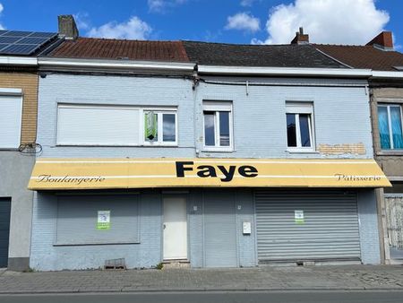 maison 2 façades à rénover avec jardin