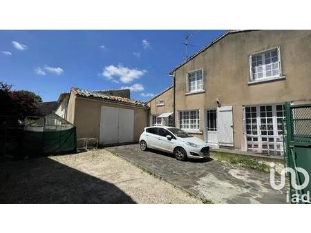 vente maison piscine à beauvais-sur-matha (17490) : à vendre piscine / 97m² beauvais-sur-m