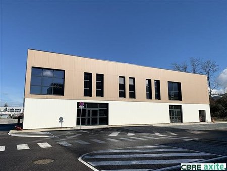 vente bureau gresy sur aix 936 m²