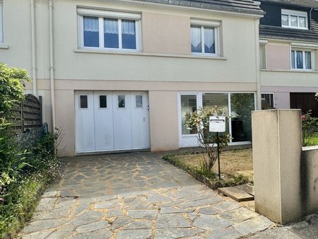 vente maison 4 pièces de 108 m² à cherbourg