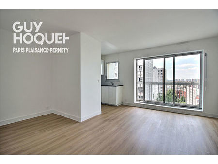 location d'un appartement f1 non meublé (33 m²) à paris