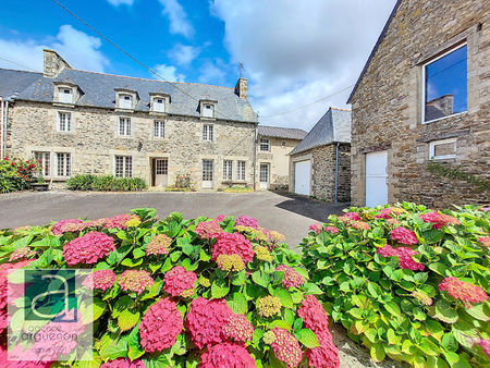 une maison de famille comme on les aime  spacieuse et conviviale avec un superbe emplaceme