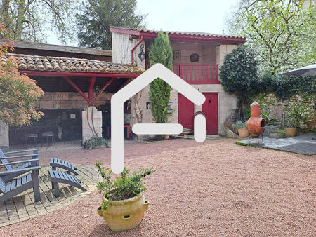 maison de village - bourdeilles 7 pièce(s) 180 m2