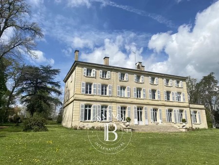 château à vendre dans le quartier bord de loire