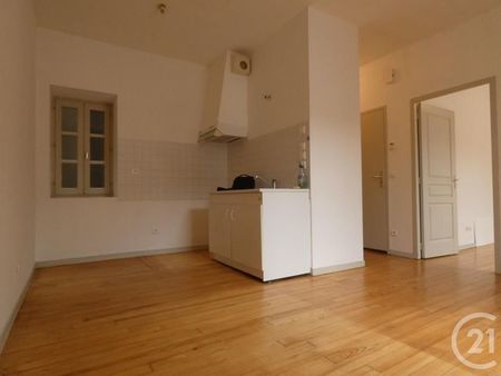 appartement t2 à louer - 2 pièces - 38 72 m2 - souillac - 46 - midi-pyrenees