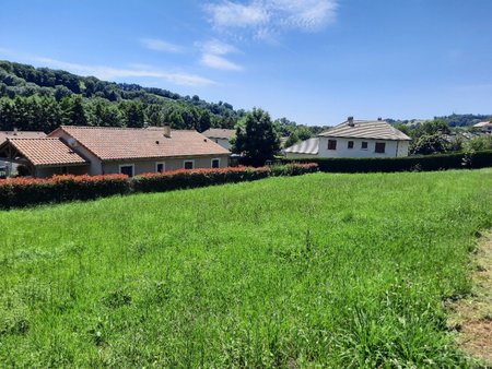 terrain à bâtir à giou-de-mamou (15130)