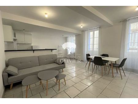 location meublée appartement 3 pièces 52.59 m²