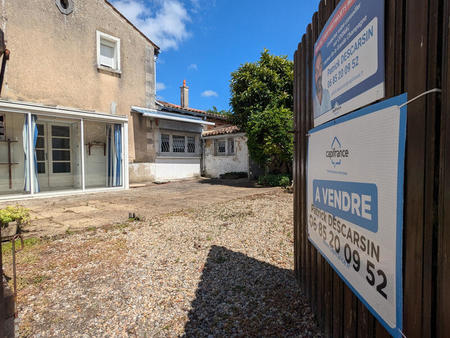 vente maison à segonzac (16130) : à vendre / 132m² segonzac