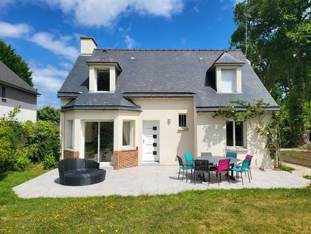 maison de 100m² et 4 chambres parfaitement rénovée  au calme sur jardin plein sud de...