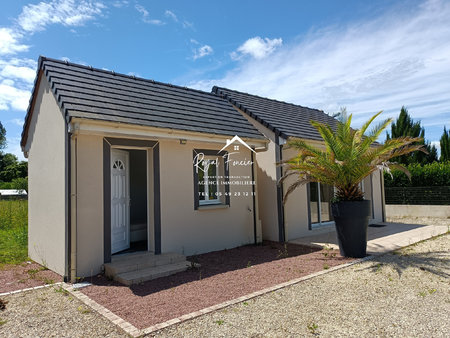 bien situé  plain pied avec terrasse avant